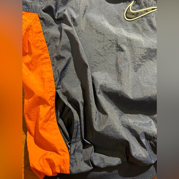 Vintage Nike Jacket (Navy Blue and Orange) - Picture 7 of 8